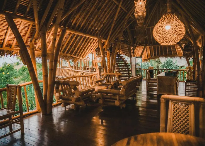 Penida Bambu بيت ضيافة 3*
